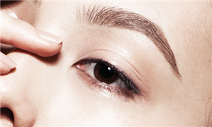 割双眼皮术后恢复期多长？割双眼皮效果怎么样?