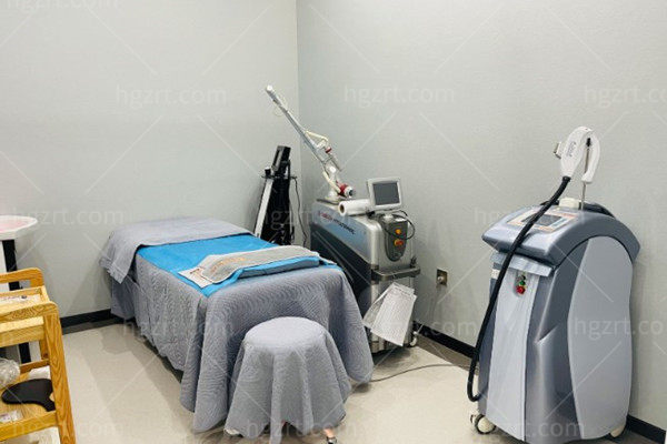 成都健丽医疗美容门诊部治疗室 成都健丽医疗美容门诊部治疗室