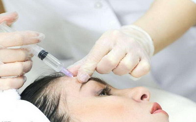 玻尿酸填充泪沟活动优惠价格，大约多少钱？