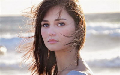 伊维兰丰太阳穴收费价目表_具体多少钱？